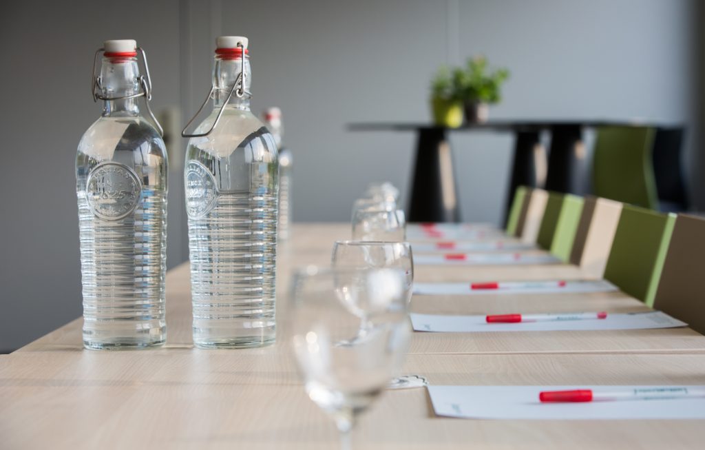 Tables pour réunion